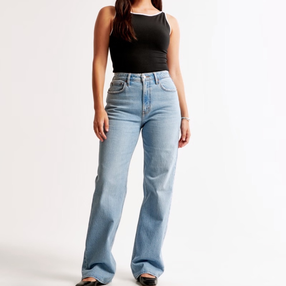 Curve Love High Rise 90s Relaxed Jean